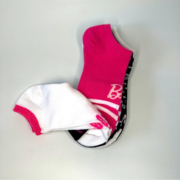 BARBIE 5 Pairs No-Show Socks Shoe Size 4-10 NWT - Picture 3 of 9